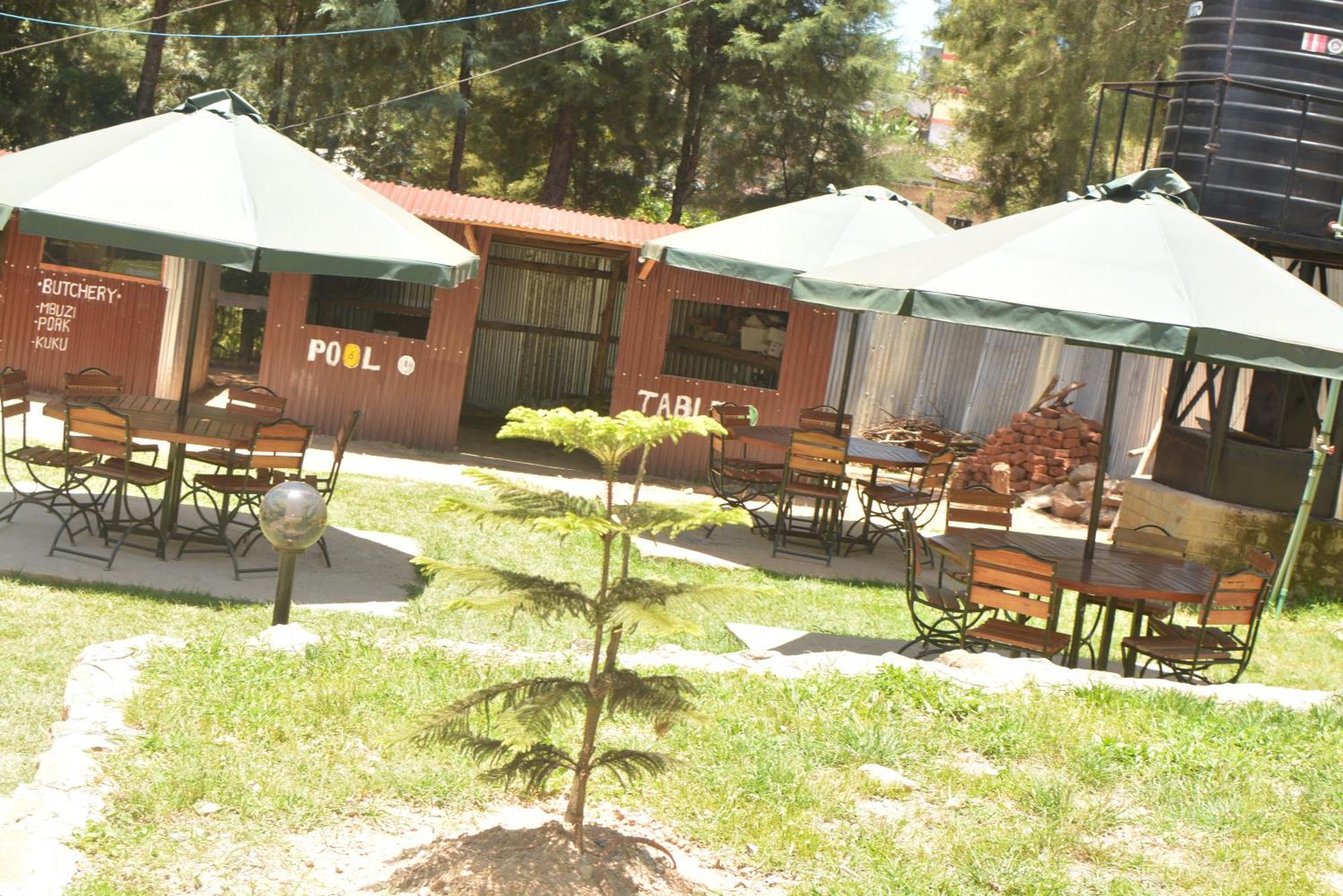 The Farm Bar And Restaurant Hotel Kakamega ภายนอก รูปภาพ